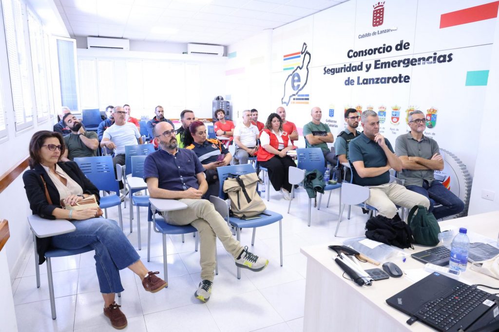 El Cabildo forma a los equipos de emergencia para actuar ante situaciones